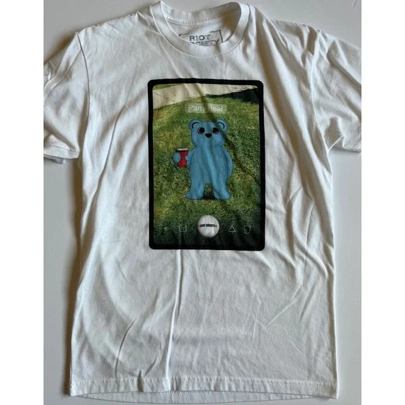 RIOT SOCIETY -Lot of 2 -Mens Short Sleeve T-shirts-Red Solo Cup Party Bear-Small - Picture 3 of 7